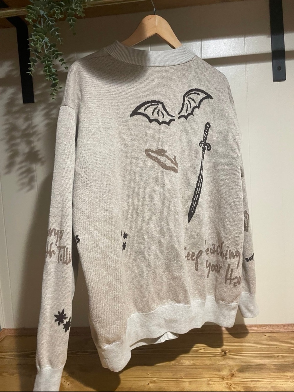 ACOTAR Nesta Beige Graphic Button-Front Women's Cardigan Sweater - Picture 2 of 2